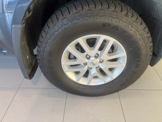 Used 2019 Nissan Frontier SV AWD/4WD image 11