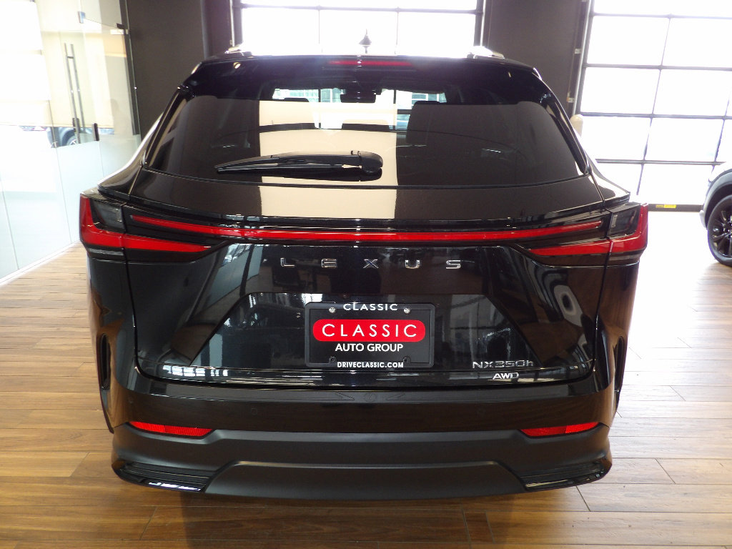 Used 2024 Lexus NX 350h AWD image 7