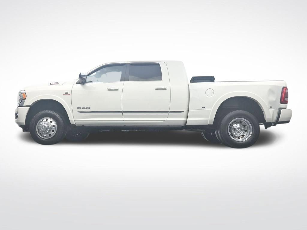 Used 2022 RAM 3500 Limited image 34