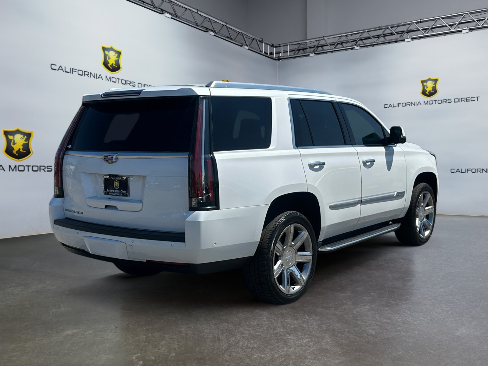 Used 2020 Cadillac Escalade Luxury AWD/4WD image 5