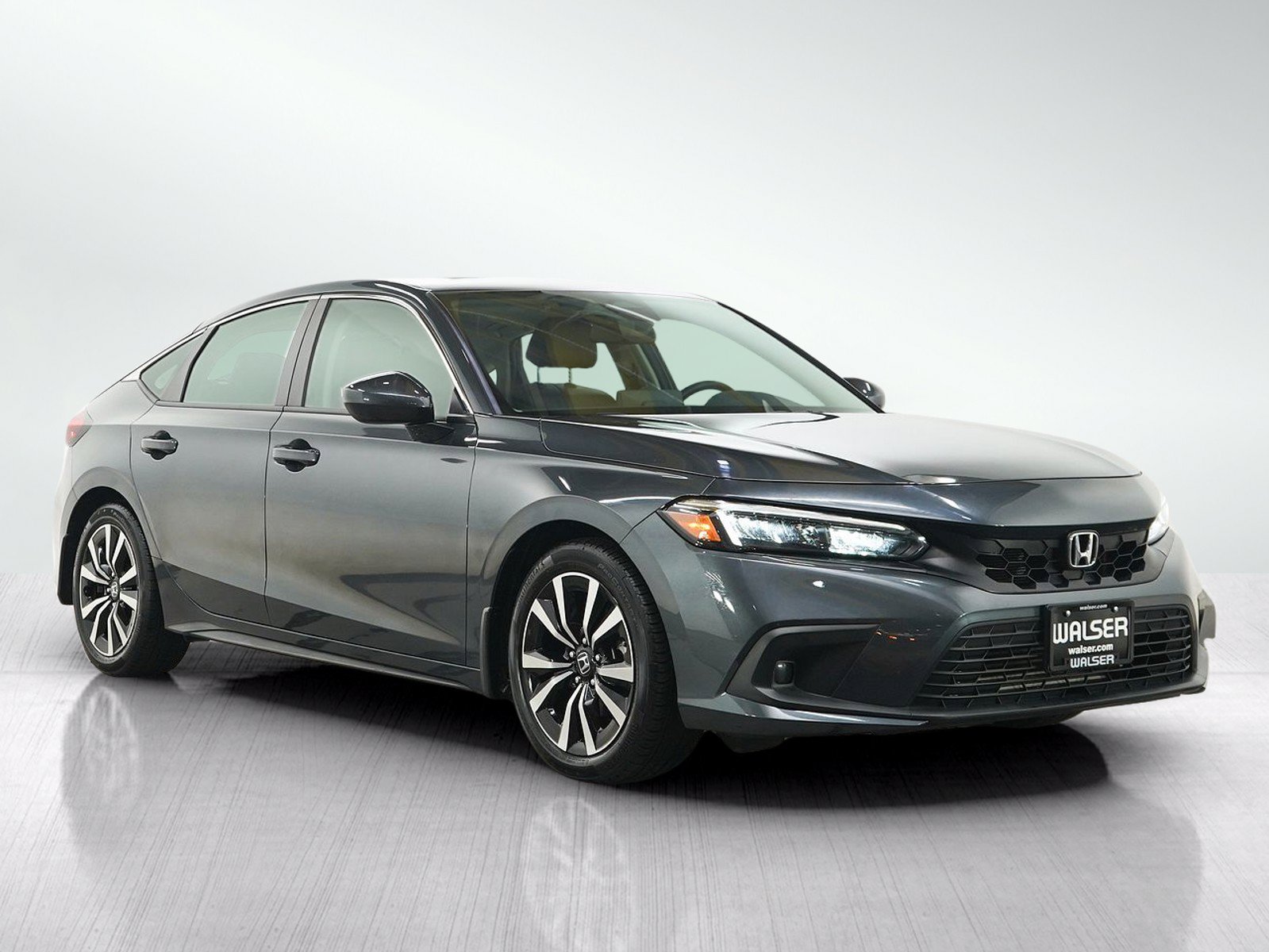 Used 2024 Honda Civic EX-L image 7