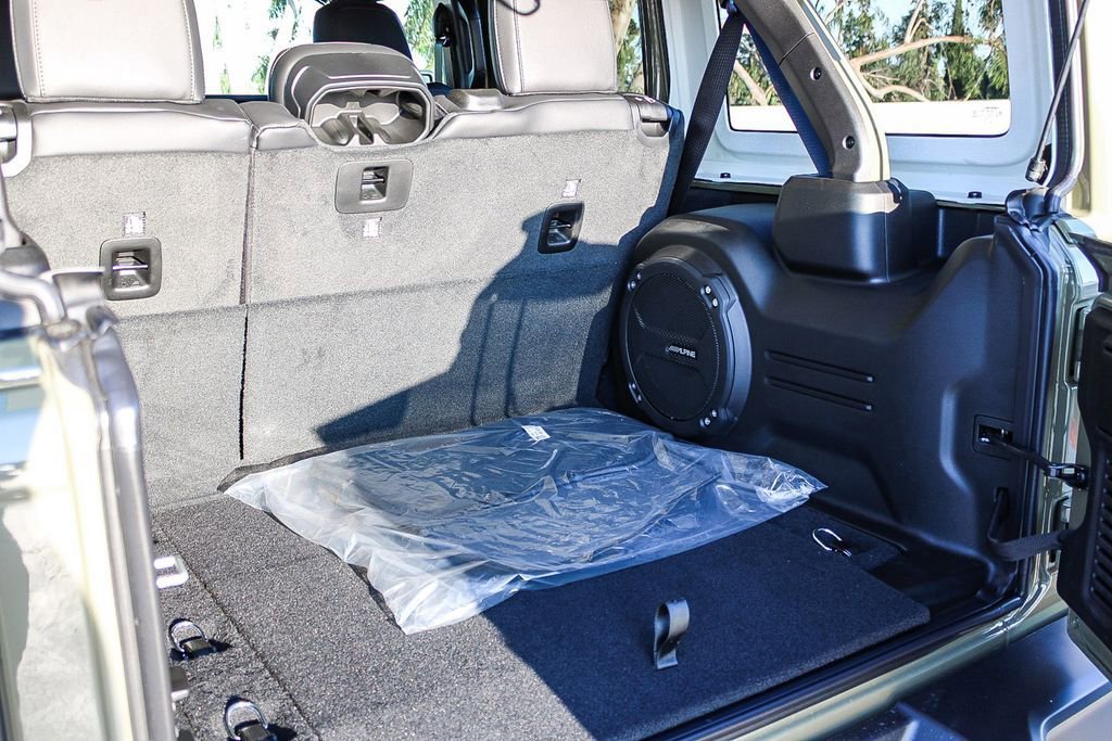 New 2026 Jeep Wrangler Sahara image 27