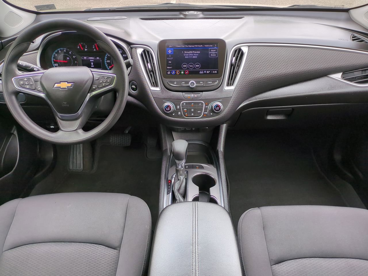 Used 2025 Chevrolet Malibu LT FWD image 14