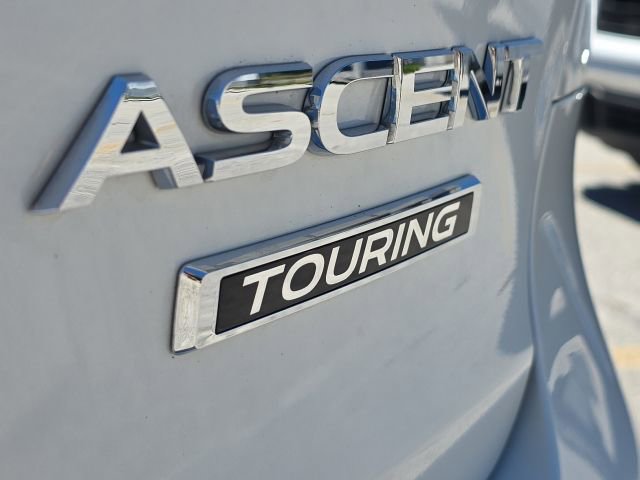 Used 2024 Subaru Ascent Touring w/ Popular Package #2 AWD/4WD image 10