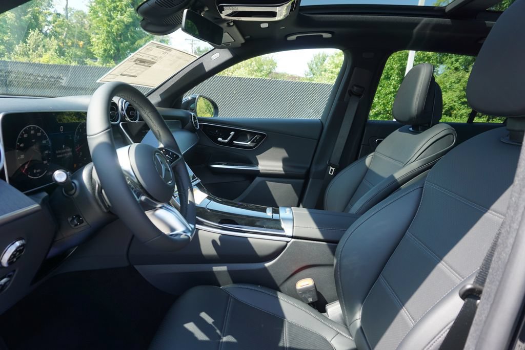 Certified 2026 Mercedes-Benz GLC 300 4MATIC image 9