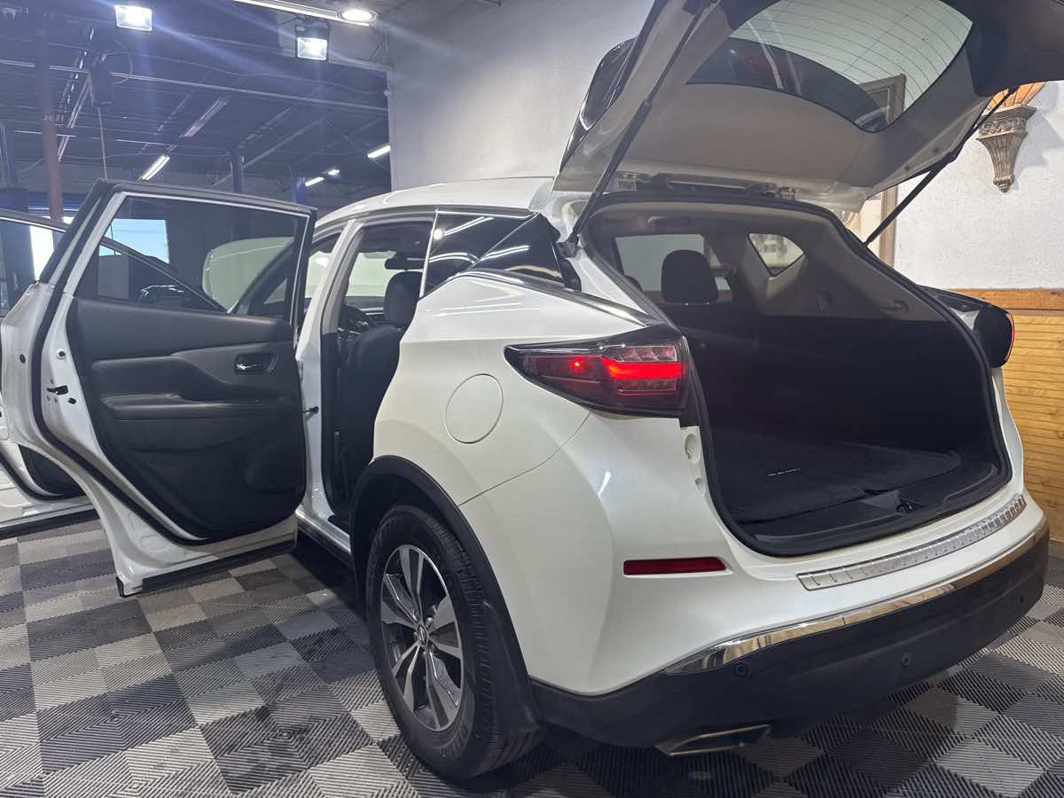 Used 2021 Nissan Murano S FWD image 13