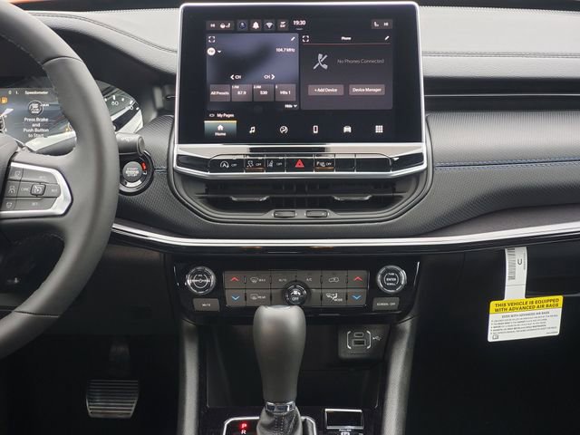 New 2026 Jeep Compass Limited image 17