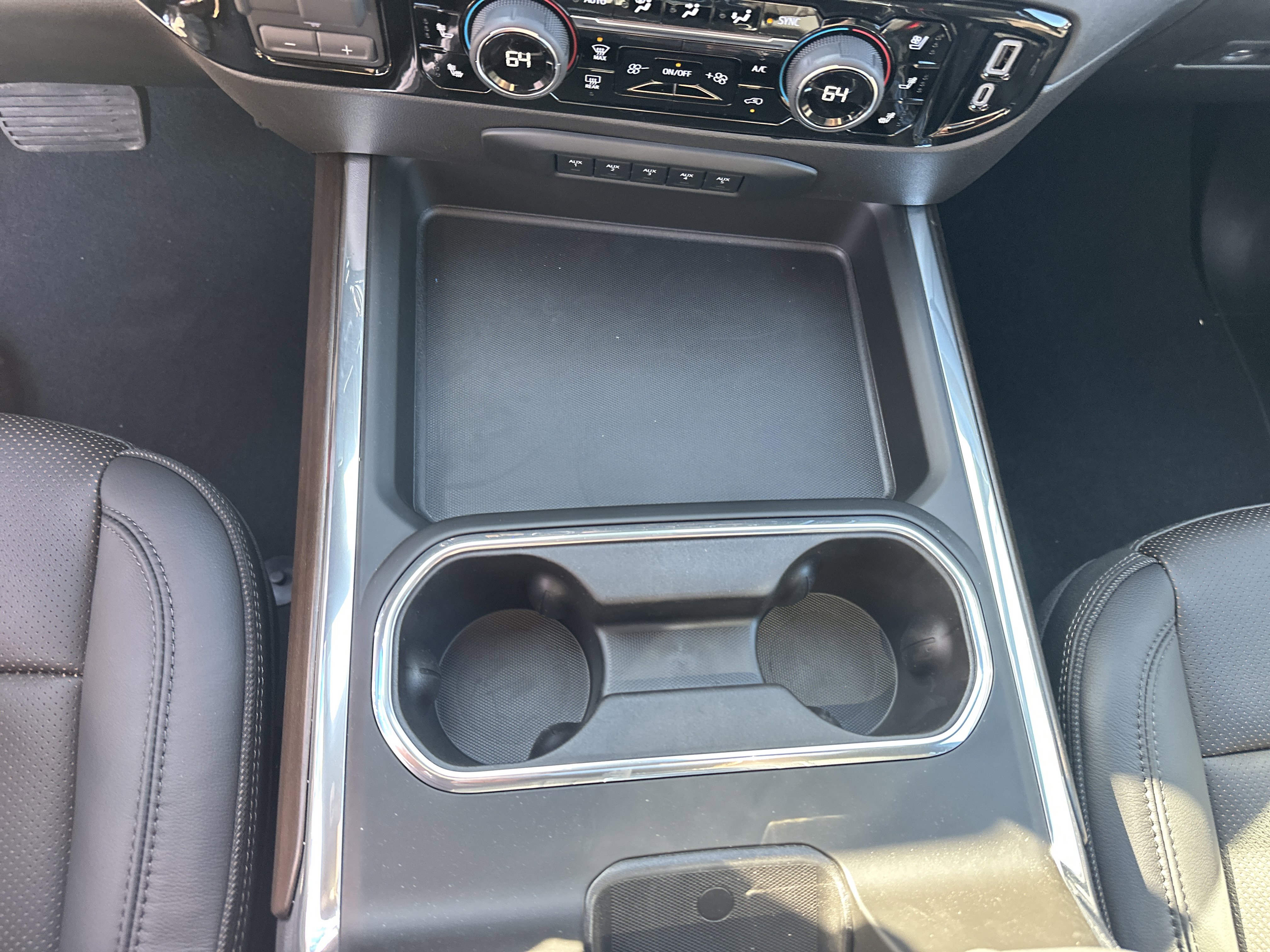 New 2026 Chevrolet Silverado 2500 High Country w/ Technology Package image 24