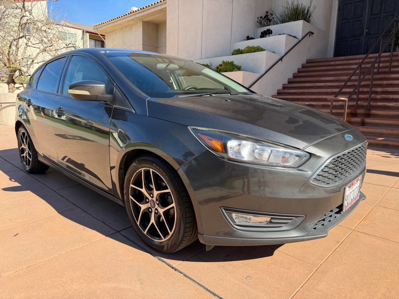 Used 2018 Ford Focus SEL image 1