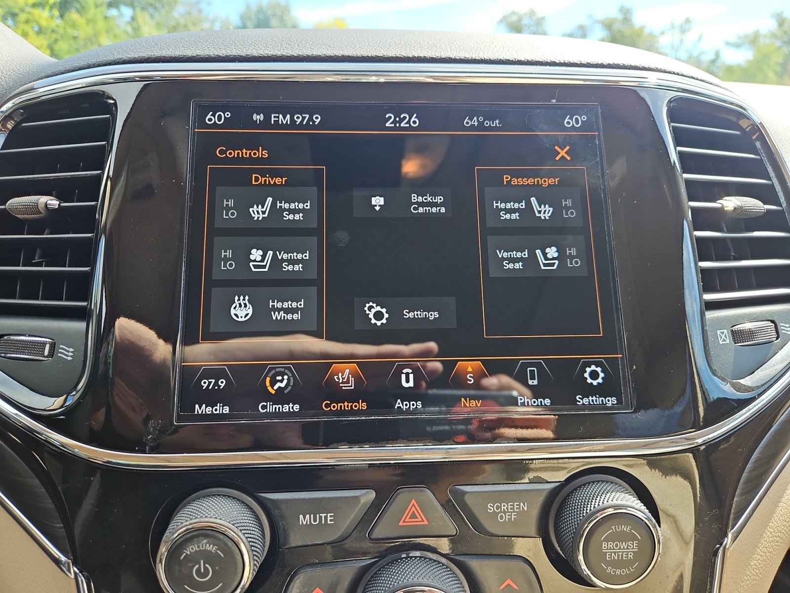 Used 2021 Jeep Grand Cherokee Limited w/ Luxury Group II AWD/4WD image 20