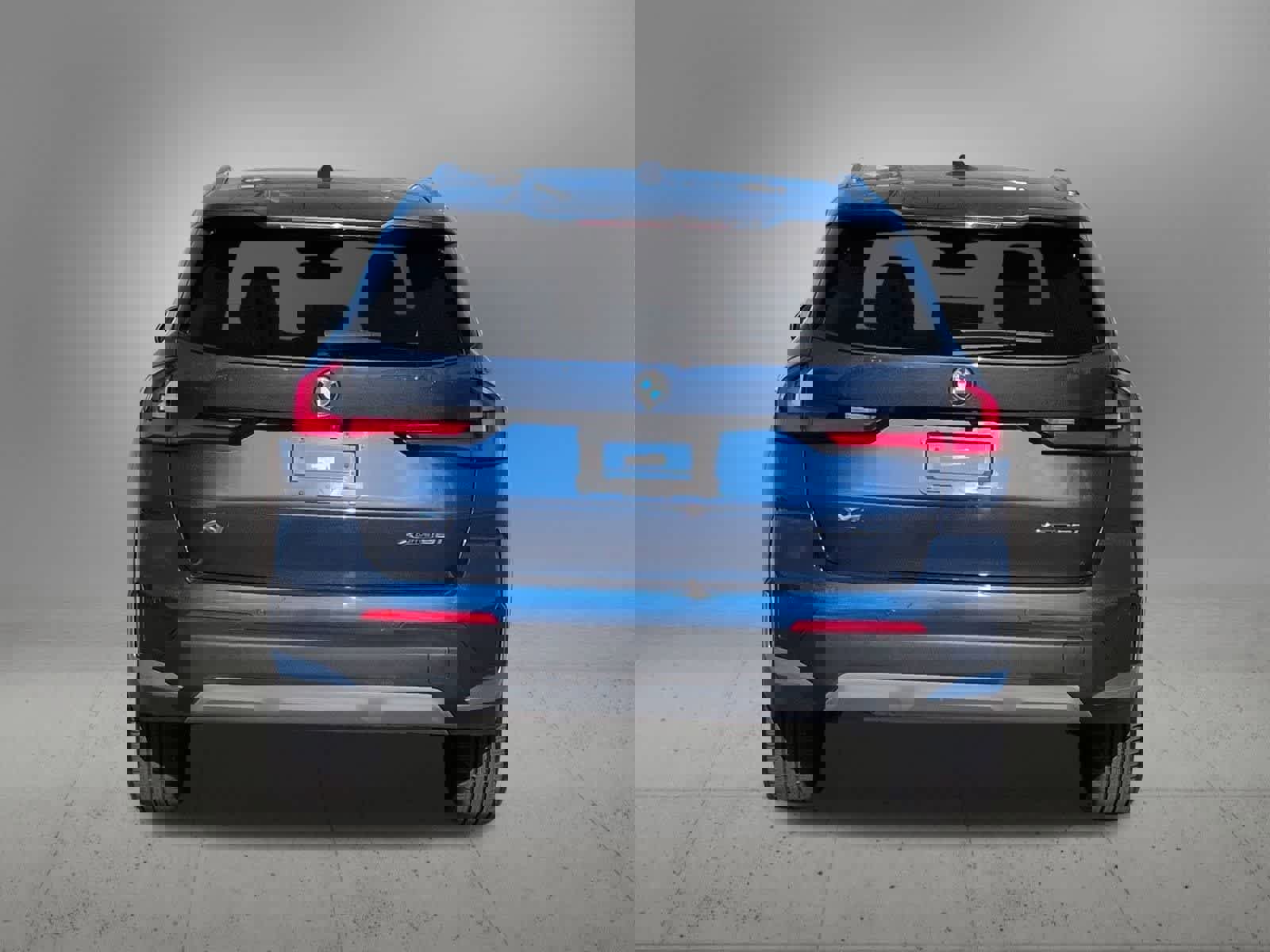 Used 2023 BMW X1 xDrive28i image 5