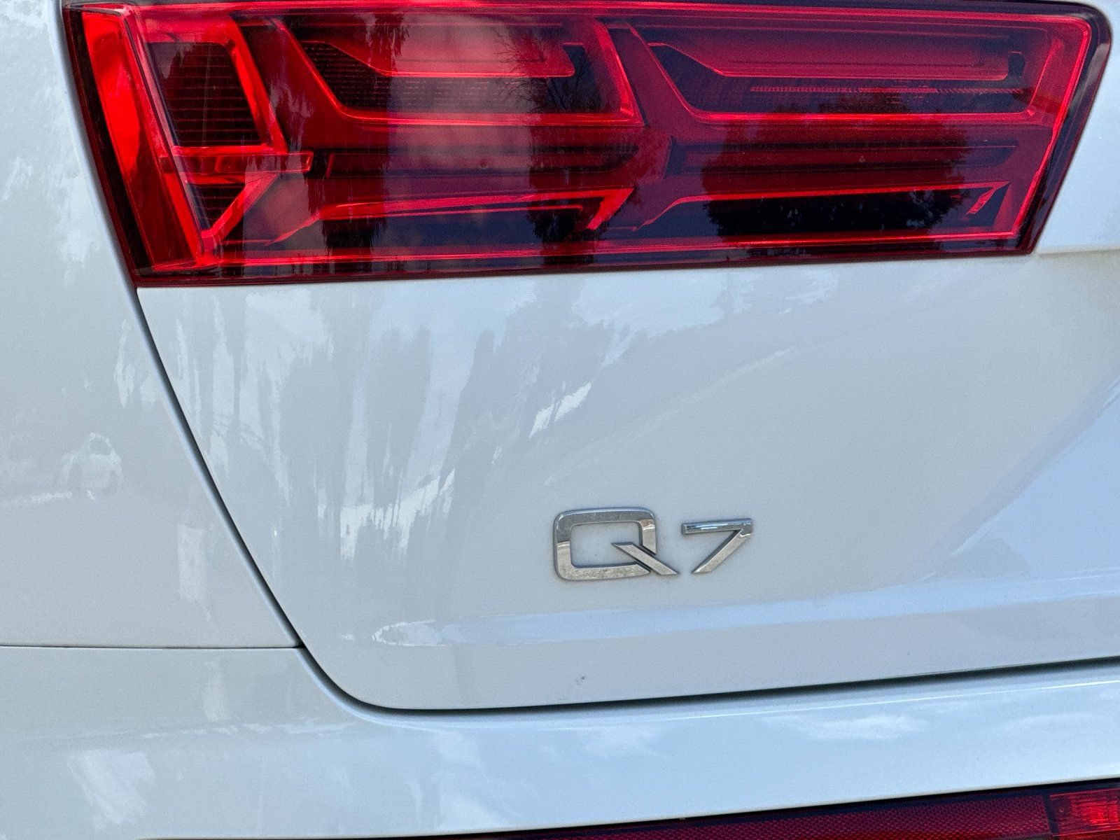 Used 2019 Audi Q7 2.0T Premium Plus w/ Premium Plus Package AWD/4WD image 27