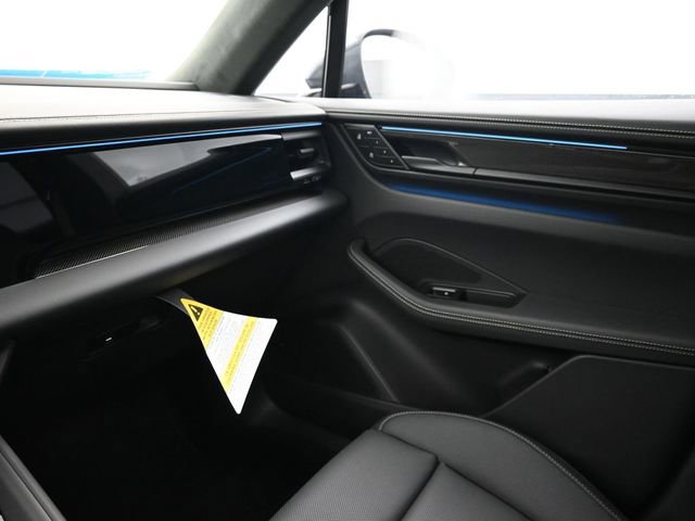 New 2025 Porsche Macan Turbo Electric AWD/4WD image 20