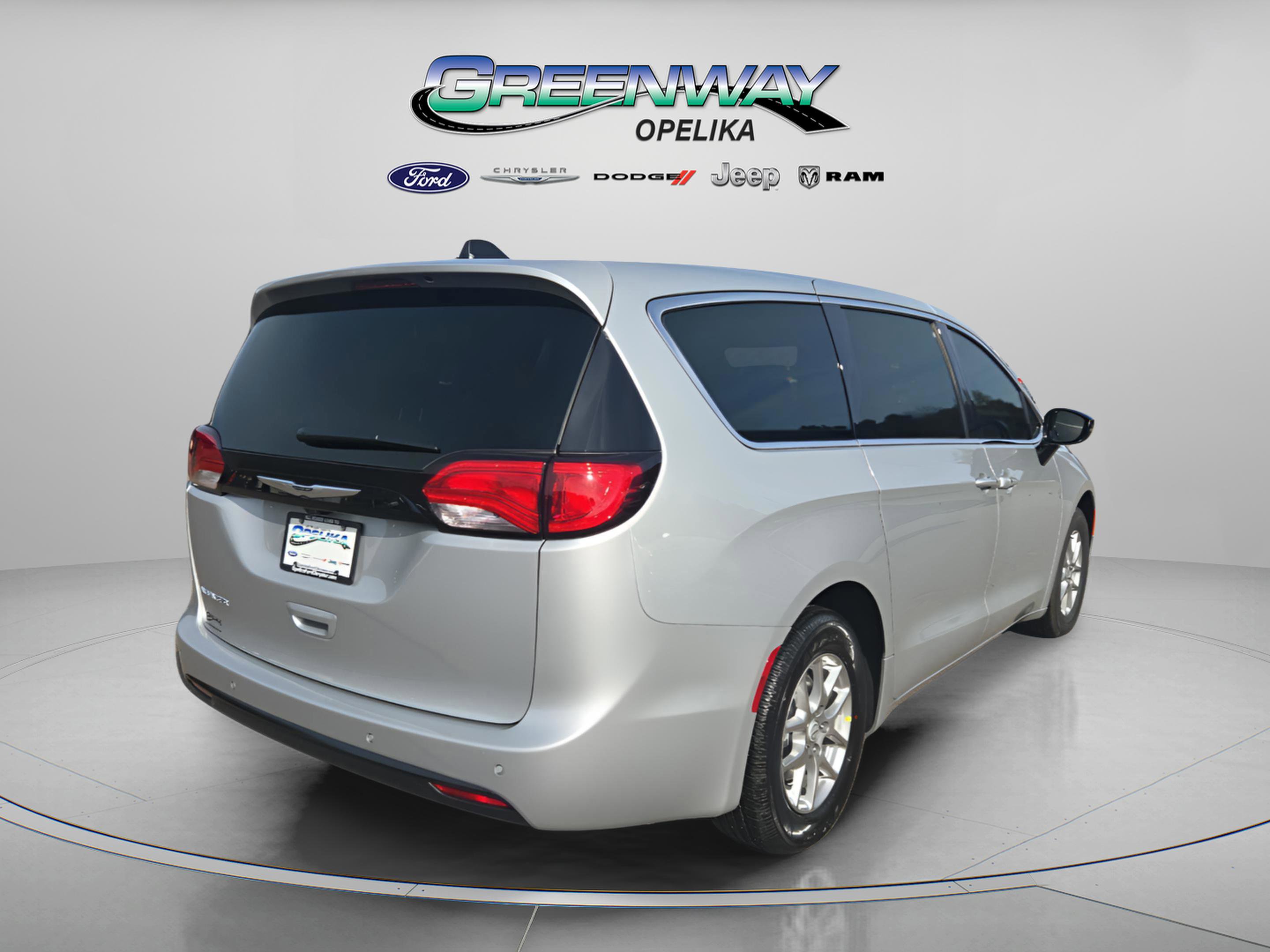 New 2026 Chrysler Voyager LX image 7
