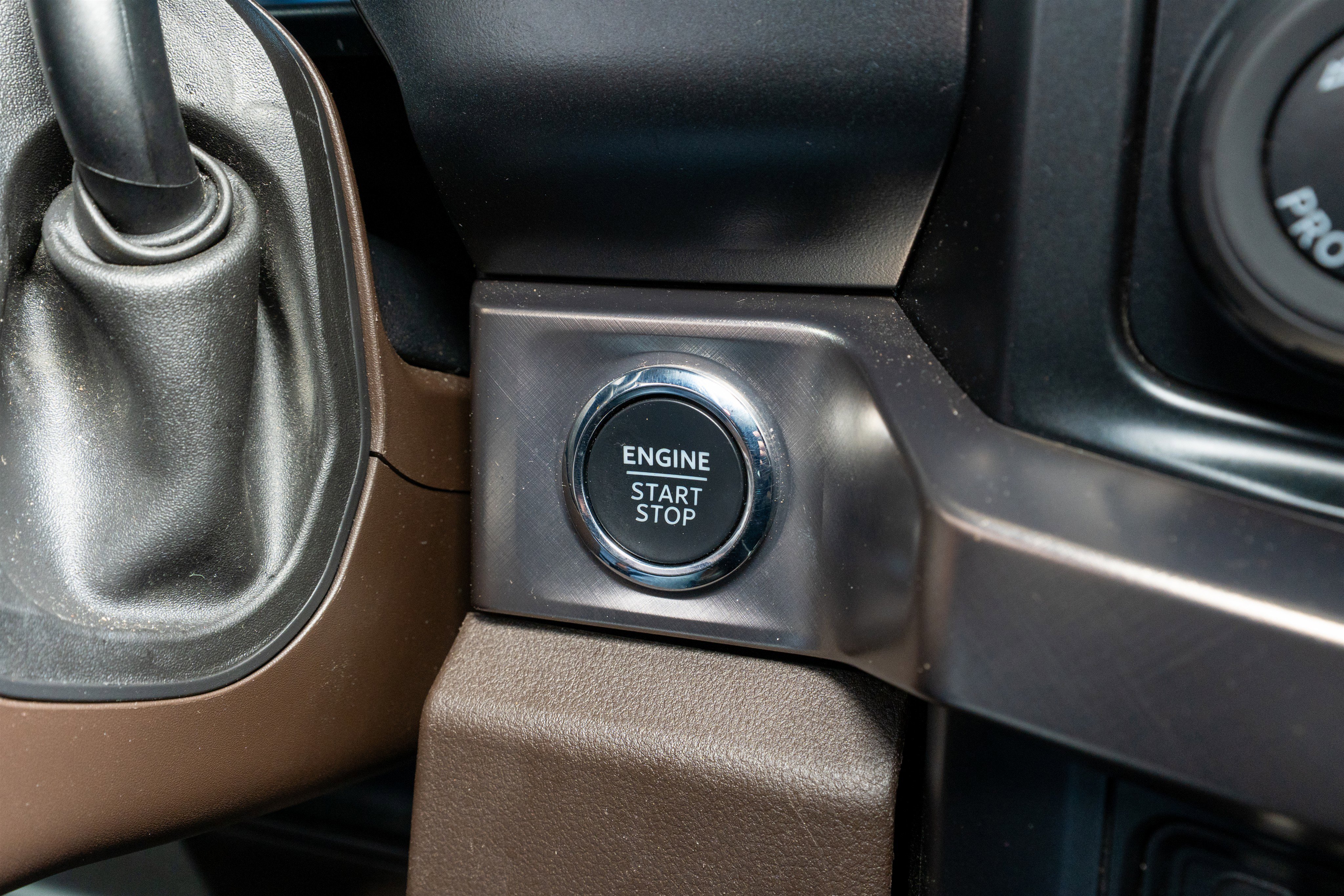 Used 2023 Ford F250 King Ranch w/ Chrome Package image 32