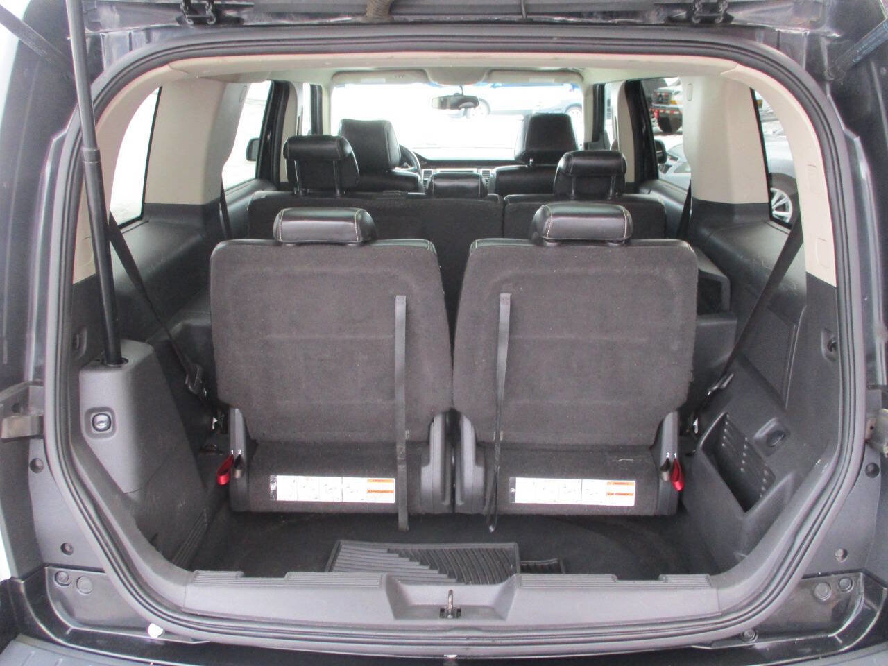 Used 2011 Ford Flex SEL w/ Rapid Spec Order Code image 22