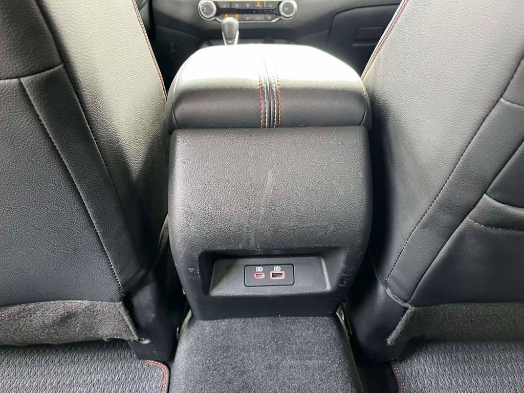 Used 2024 Nissan Altima 2.5 SR w/ SR Premium Package FWD image 4