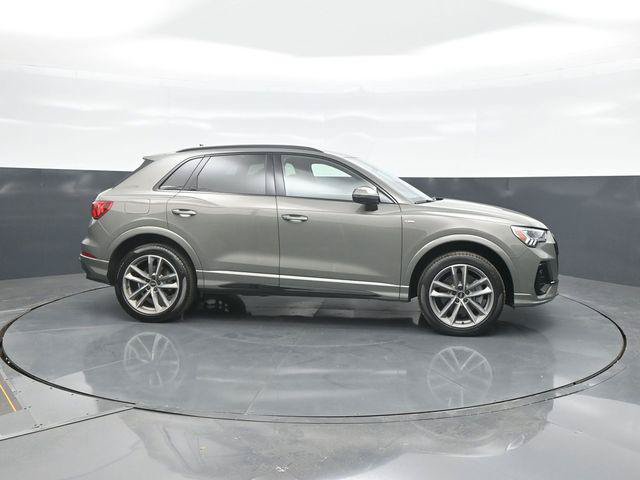 Used 2025 Audi Q3 2.0T Premium AWD/4WD image 8