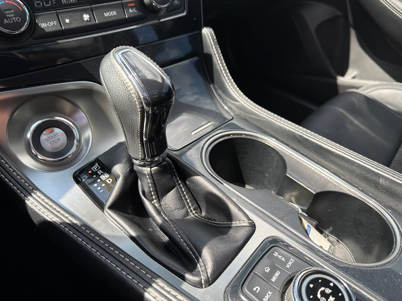 Used 2023 Nissan Maxima Platinum w/ Sport Mat Group FWD image 25