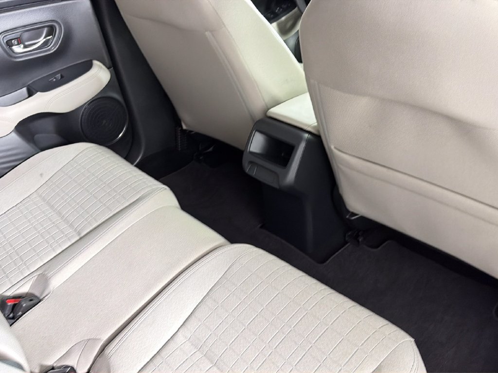 Used 2024 Honda HR-V LX image 30