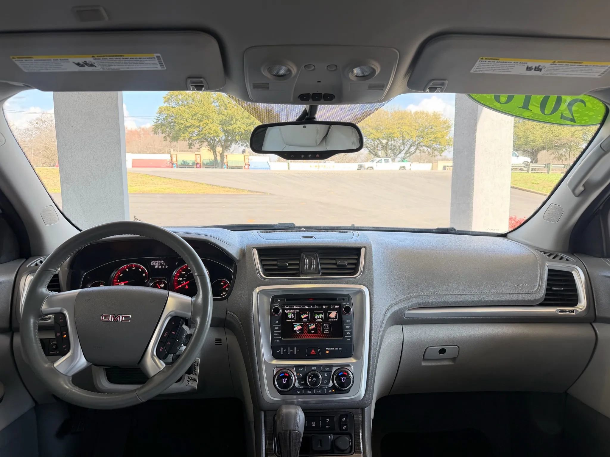 Used 2016 GMC Acadia SLT image 9
