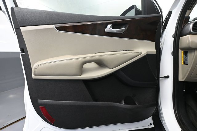 Used 2016 Kia Sorento LX FWD image 13