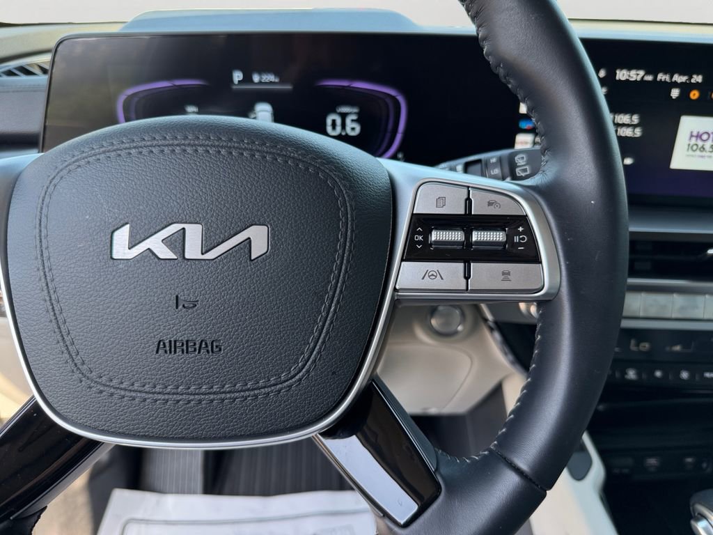 Used 2025 Kia Telluride S FWD image 20