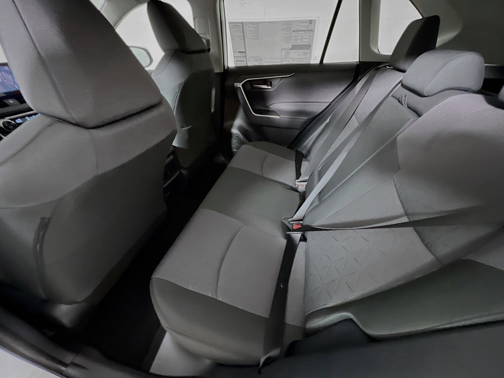 Used 2025 Toyota RAV4 XLE image 29