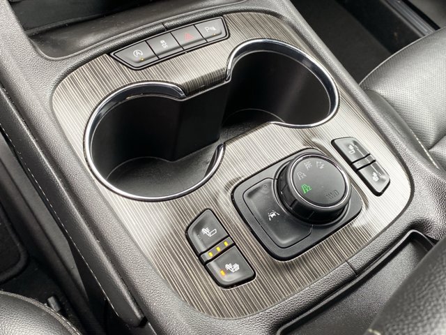 Used 2023 GMC Acadia SLT image 19