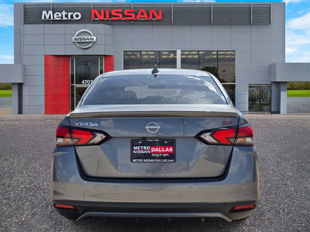 New 2025 Nissan Versa SR w/ Trunk Package image 5