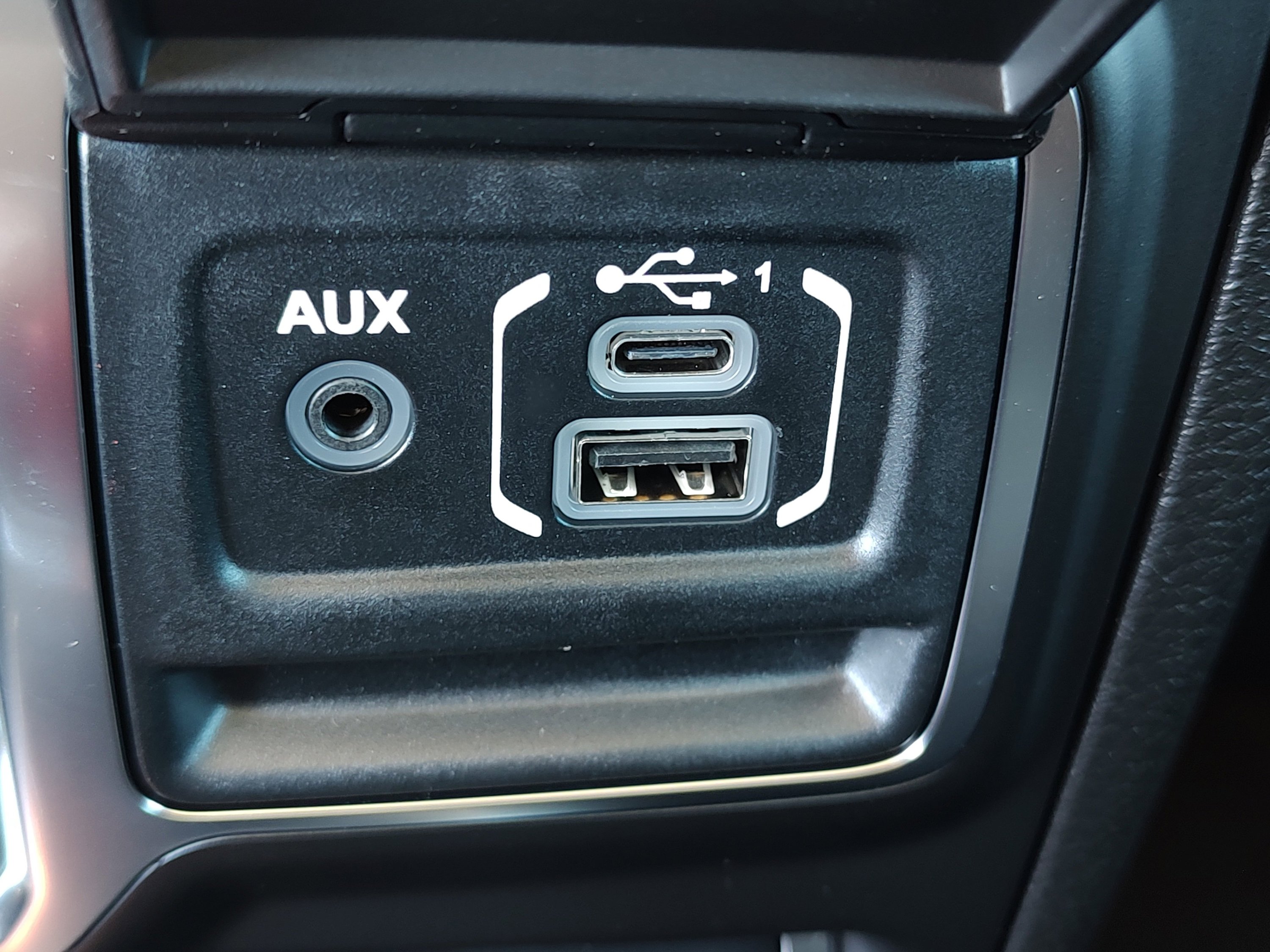 New 2026 Jeep Gladiator Mojave AWD/4WD image 17