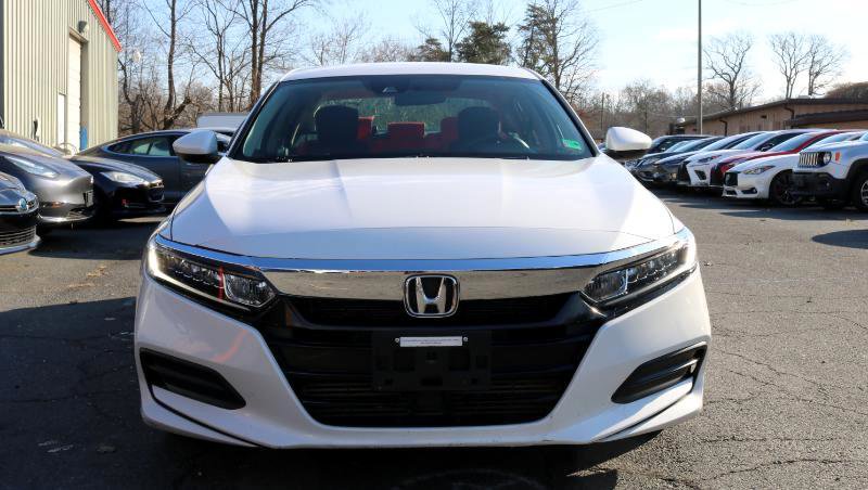 Used 2018 Honda Accord LX image 2