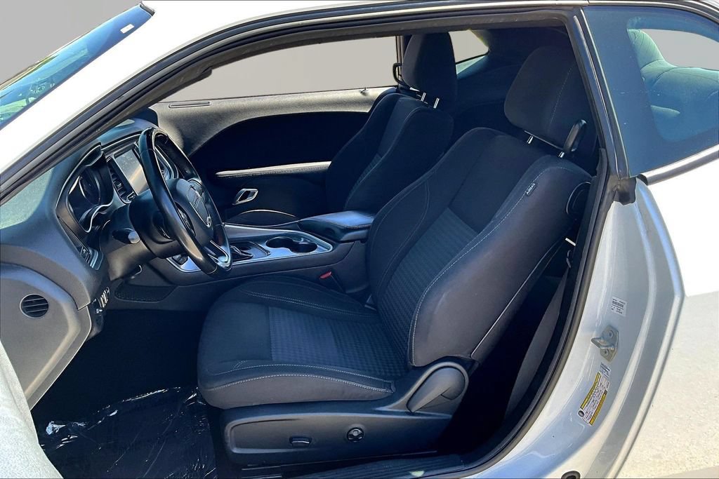 Used 2019 Dodge Challenger SXT RWD image 20