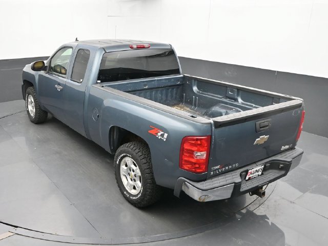 Used 2009 Chevrolet Silverado 1500 LT w/ Power Pack Plus AWD/4WD image 37