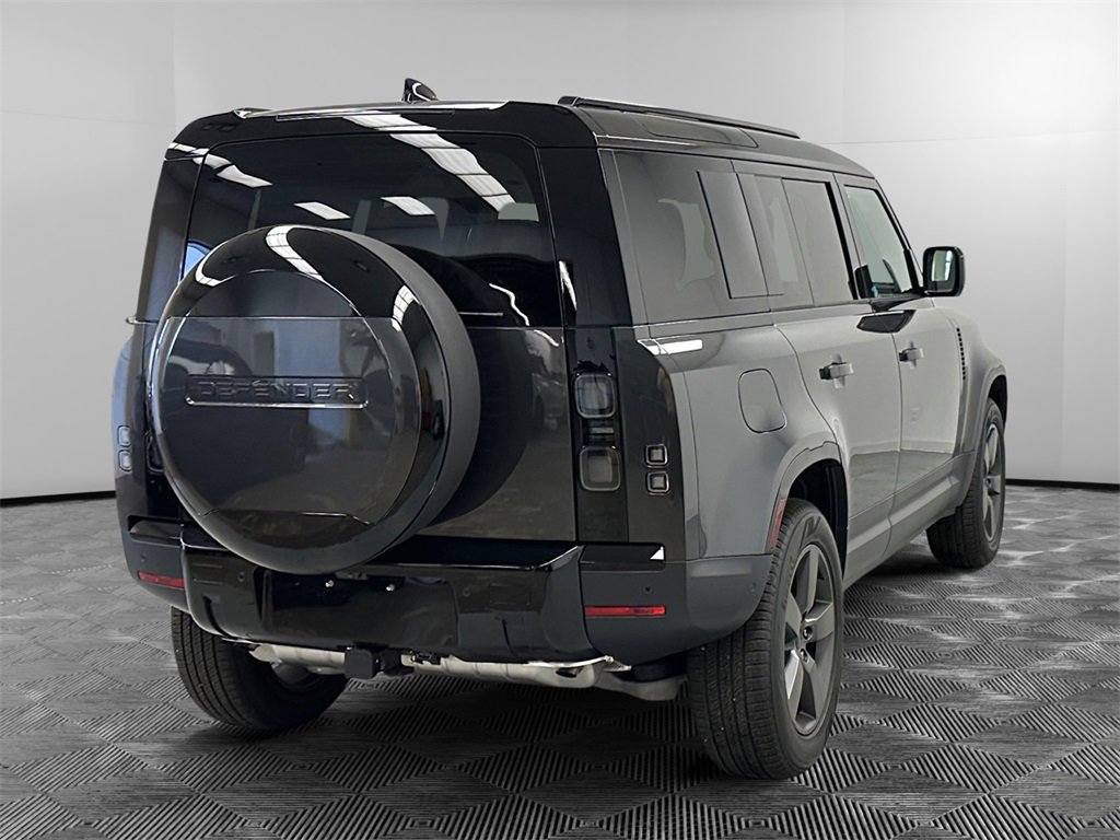 New 2026 Land Rover Defender 110 S image 5