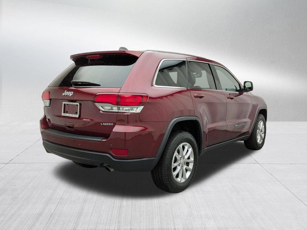 Used 2022 Jeep Grand Cherokee Laredo X AWD/4WD image 5