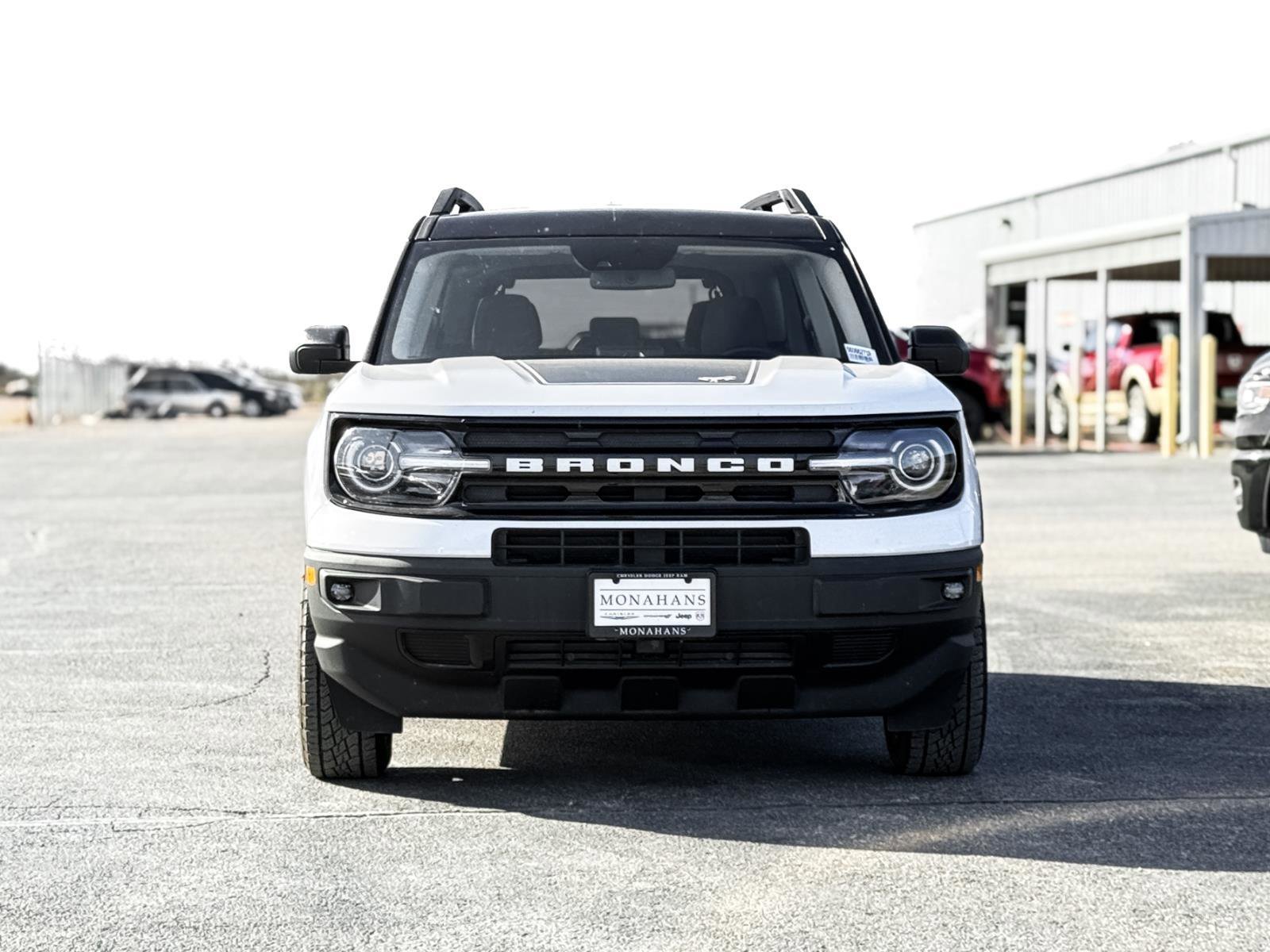 Used 2024 Ford Bronco Sport Outer Banks image 2