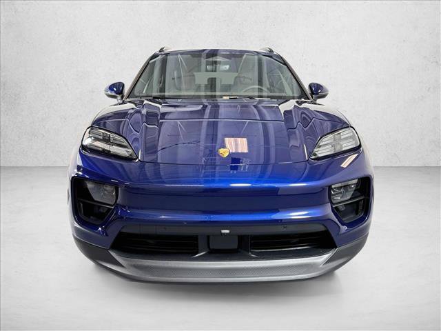 New 2026 Porsche Macan 4 Electric AWD/4WD image 6