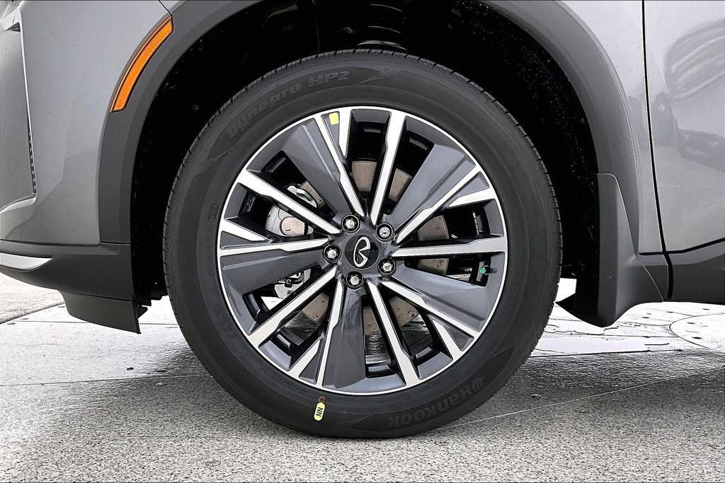New 2027 INFINITI QX60 Luxe w/ Cargo Package FWD image 31