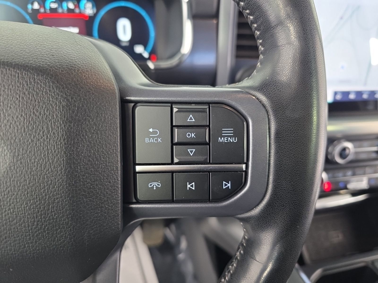 Used 2023 Ford F150 Lariat w/ Equipment Group 502A High image 14