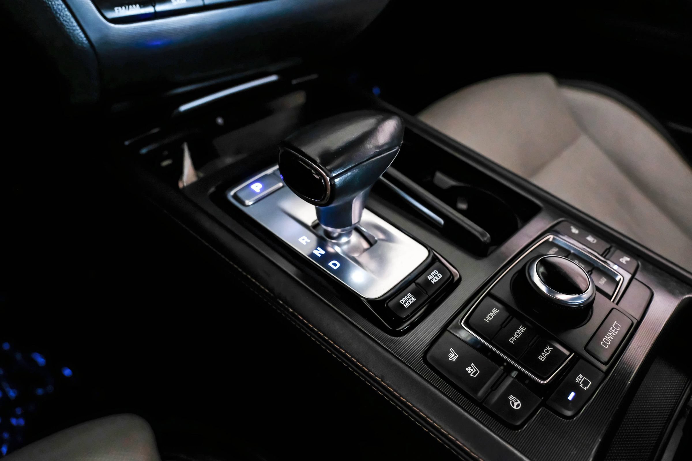 Used 2019 Genesis G80 3.3T Sport RWD image 24
