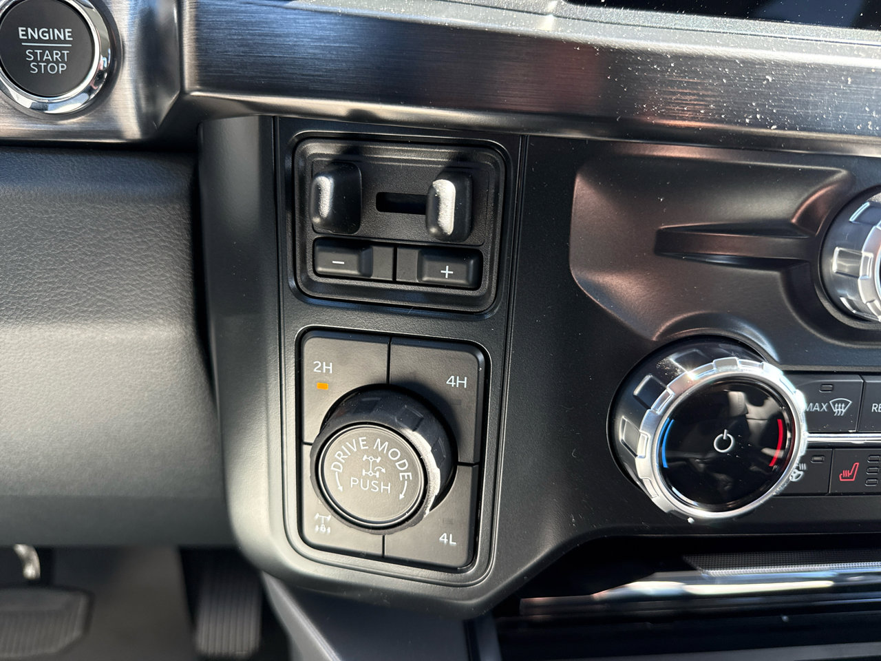 New 2026 Ford F250 Lariat w/ Tremor Off-Road Package image 36