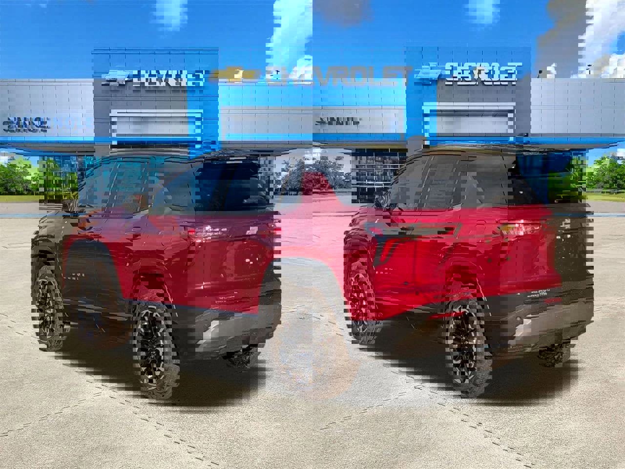 Used 2026 Chevrolet Equinox LT w/ Convenience Package II image 3