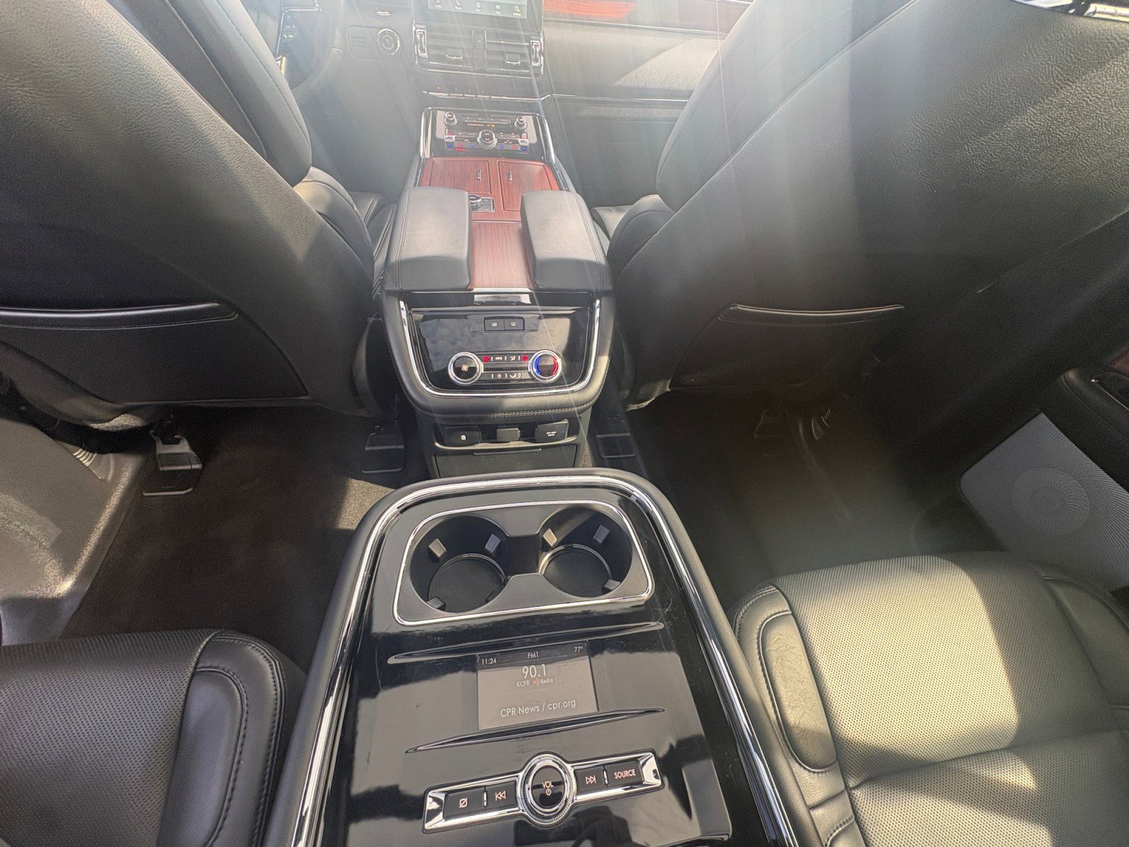 Certified 2021 Lincoln Navigator Reserve w/ Luxury Package image 18