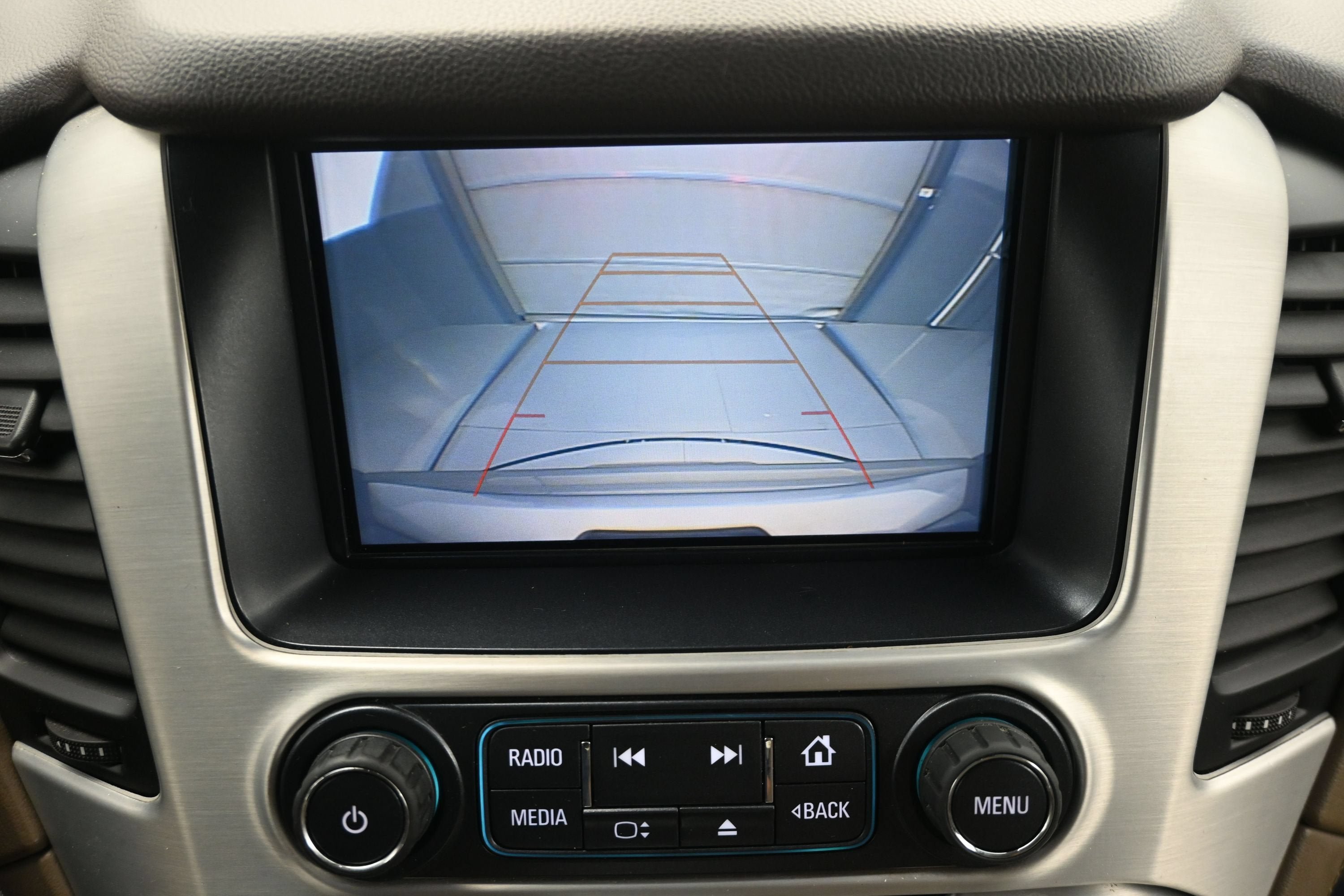 Used 2018 GMC Yukon SLT w/ Open Road Package AWD/4WD image 18