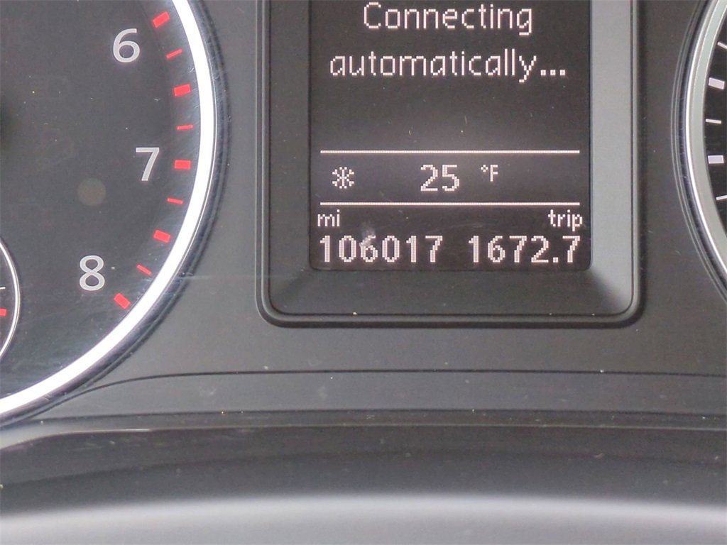 Used 2017 Volkswagen Tiguan S image 21