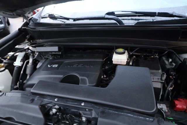 Used 2019 Nissan Pathfinder SV image 41