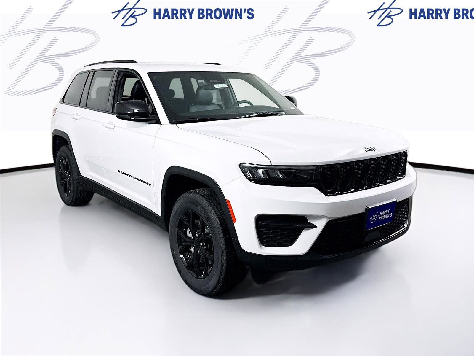 New 2025 Jeep Grand Cherokee Altitude image 25