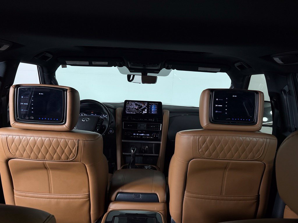 Used 2023 INFINITI QX80 Sensory w/ Cargo Package AWD/4WD image 18