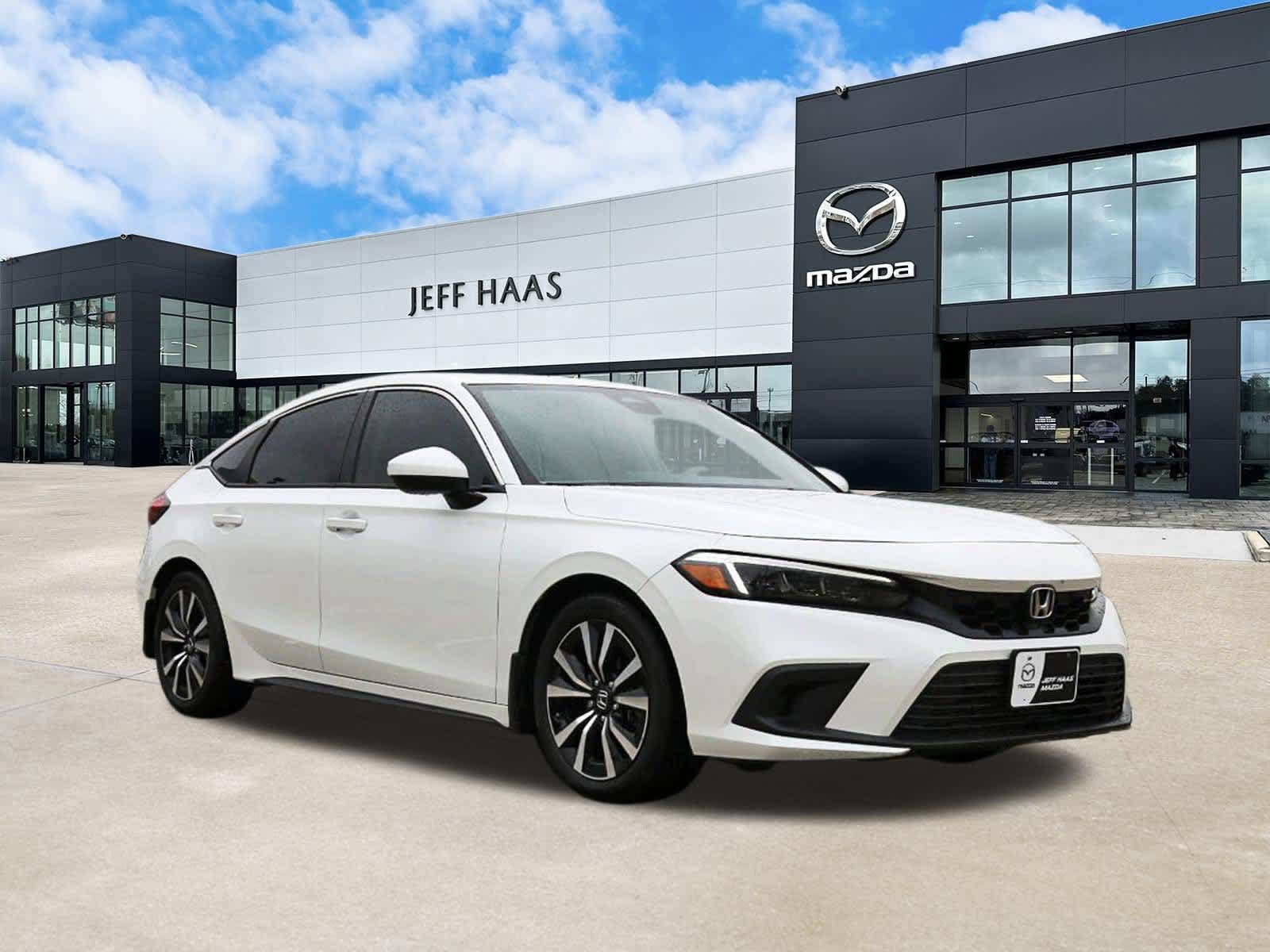 Used 2024 Honda Civic EX-L image 4